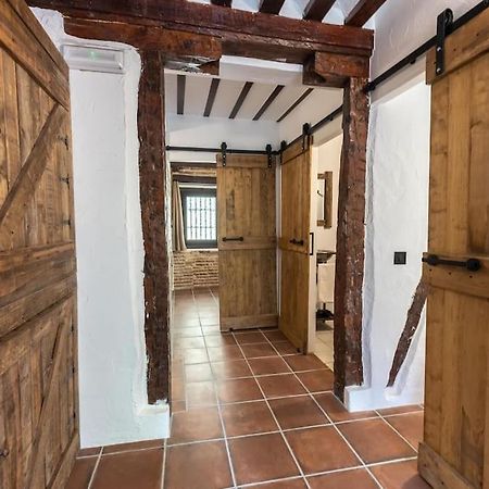 Encantador Apartamento En Calle Segovia Мадрид Екстериор снимка