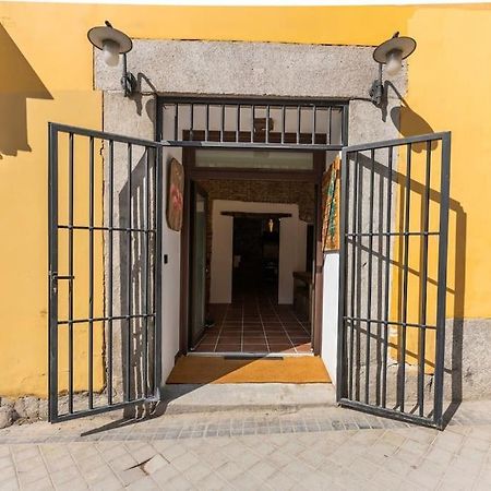 Encantador Apartamento En Calle Segovia Мадрид Екстериор снимка