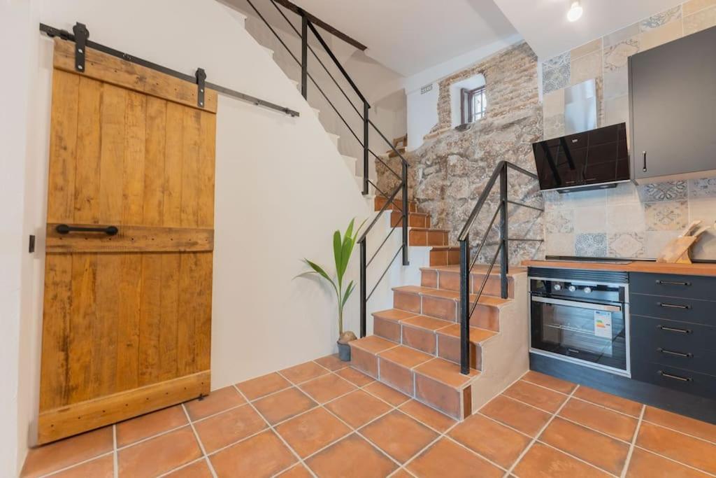 Encantador Apartamento En Calle Segovia Мадрид Екстериор снимка